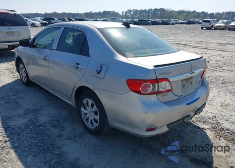 2011 Toyota Corolla z USA, uszkodzony, nr VIN 2T1BU4EE7BC582891